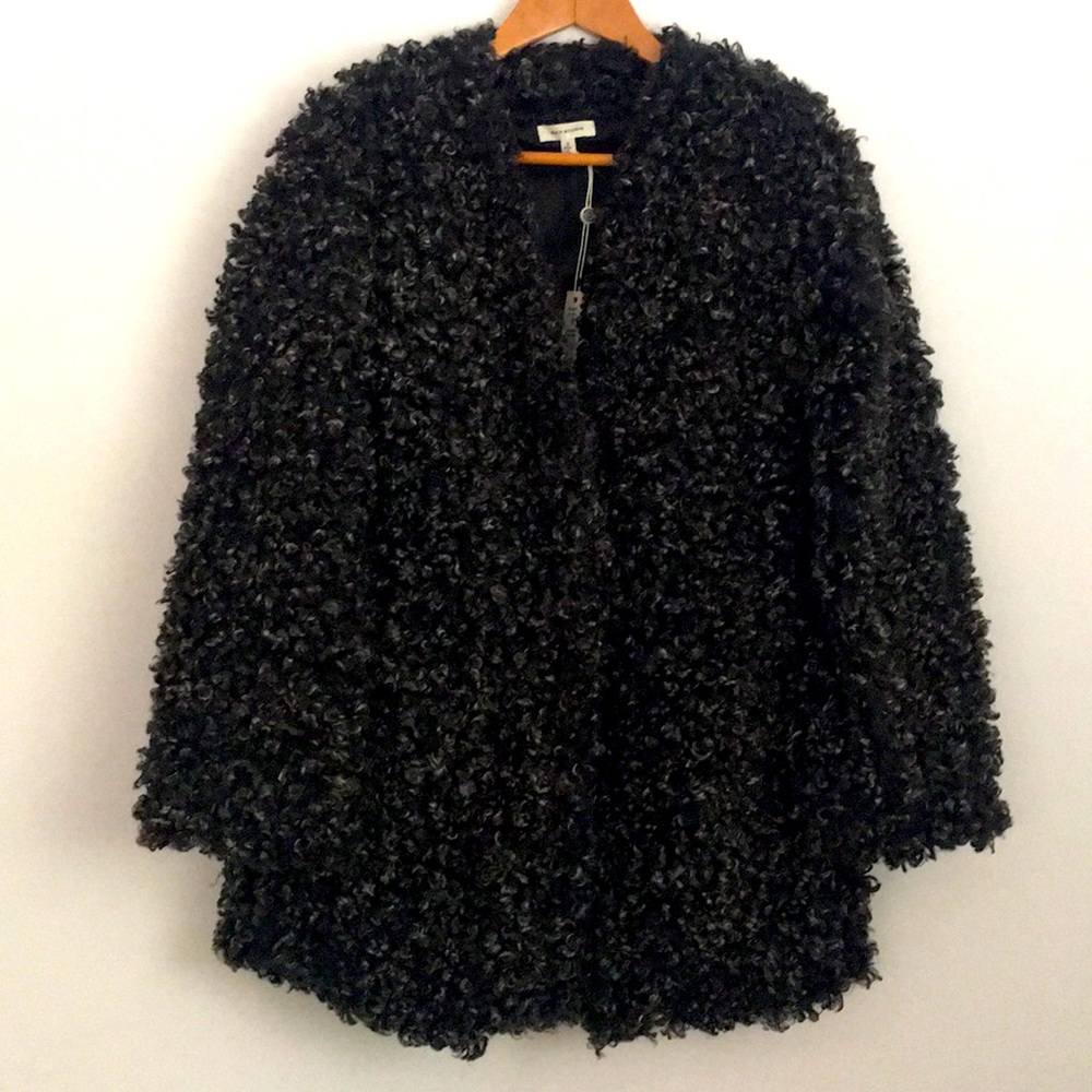 NWT Max Studio Coat 3/4 Length Warm & Cuddly Soft Sz Small fits also Medium🧥💗